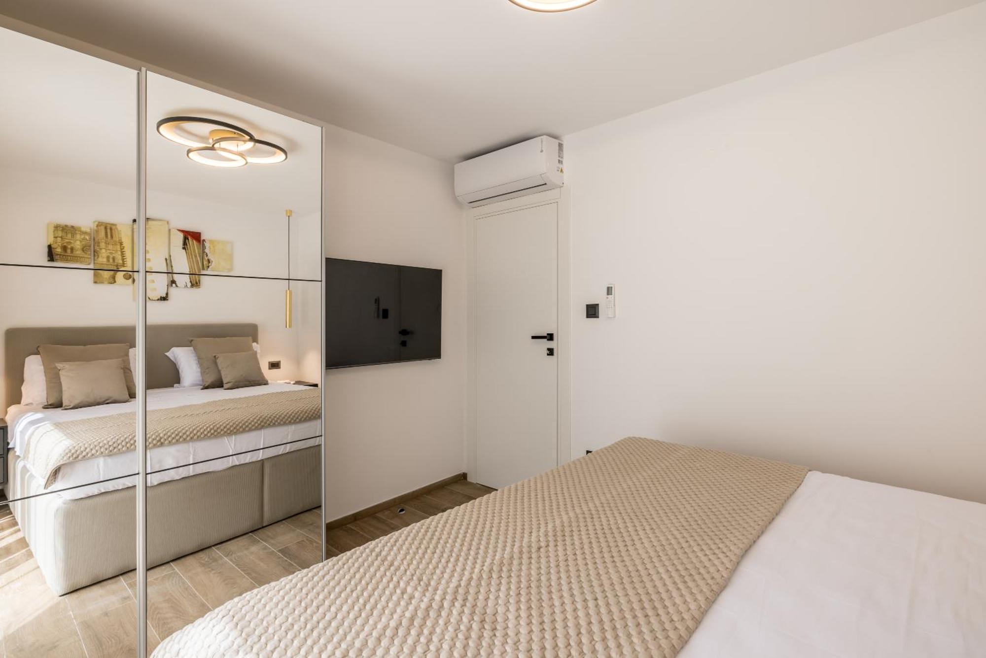 Apartment Sara Трогир Экстерьер фото