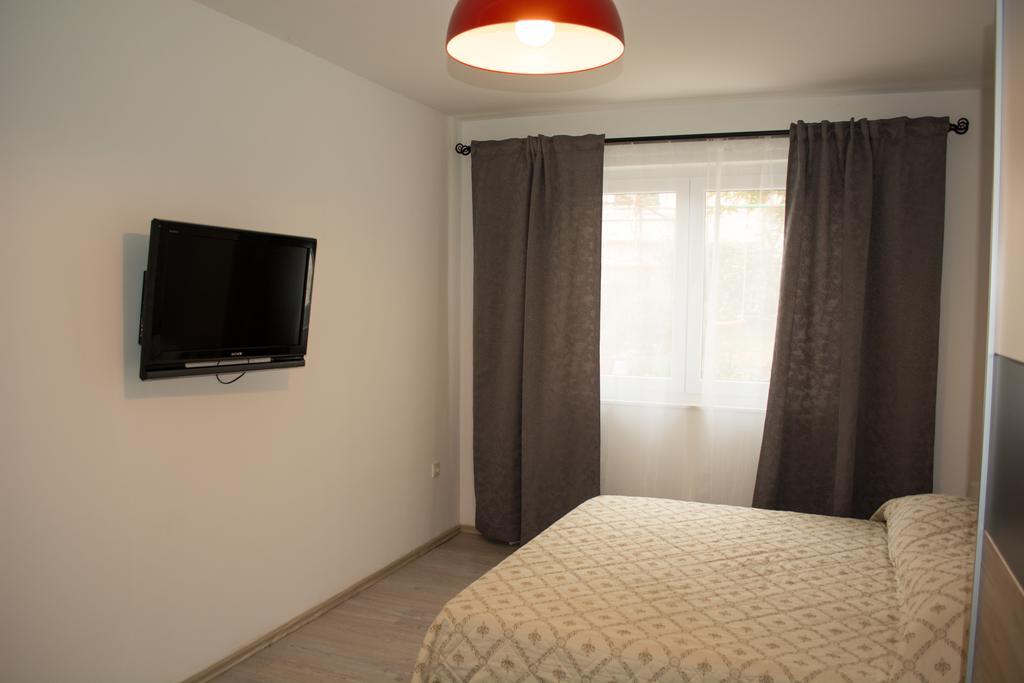 Apartment Sara Трогир Экстерьер фото